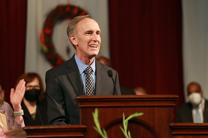 The Rev. Tom Berlin speaks to delegates at the Southeastern Jurisdictional Conference meeting in Lake Junaluska, N.C., following his election as a bishop in The United Methodist Church. Delegates met Nov. 2-4 in Lake Junaluska, N.C., for the Southeastern Jurisdictional Conference, with the purpose of electing new bishops, assigning bishops to regions of supervision and doing other business. Photo by Ben Smith.