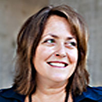 Revda. Dra. Dottie Escobedo-Frank.