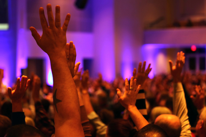 The Texas Conference holds a vote during a Dec. 3 special session in Houston. Members of the conference approved the disaffiliation of 294 of the conference’s 598 churches. Photo courtesy of the Texas Conference.