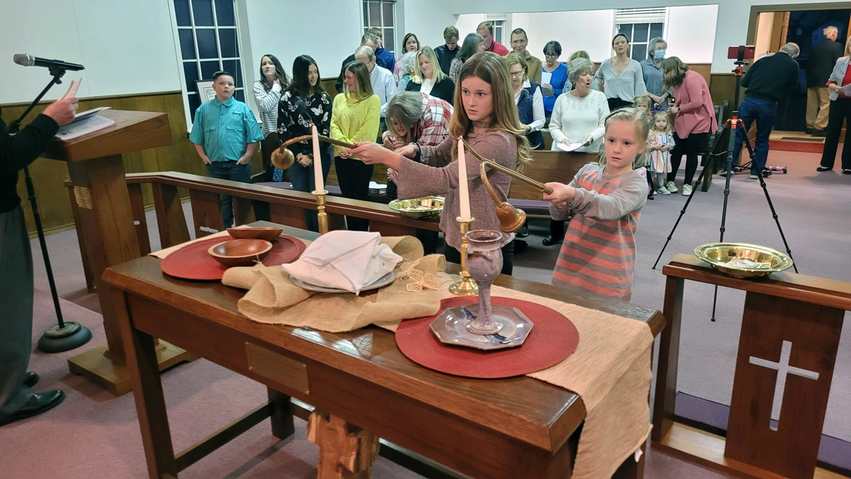Worshippers at Market Street United Methodist Church prepare for Sunday service and Holy Communion. The new church, chartered in the North Texas Conference on March 26, was formed by United Methodists whose previous church homes disaffiliated. Forming the new church was part of their grieving process. Photo courtesy of the Rev. Eston Williams. 