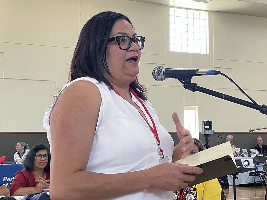 Revda Myriam Cortes, miembro del caucus de Jurisdicción Sureste.