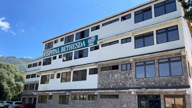 El Hospital Bethesda de Sanando Guatemala, es un ministerio médico fundado por el médico y presbítero  metodista unido Dr. Luke Rhyee. Foto cortesia de la Conferencia Anual de Carolina del Sur. El Hospital Bethesda de Sanando Guatemala, es un ministerio médico fundado por el médico y presbítero  metodista unido Dr. Luke Rhyee. Foto cortesia de la Conferencia Anual de Carolina del Sur.