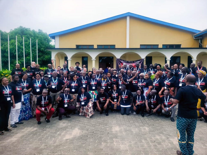 Quase 200 delegados Africanos à próxima Conferência Geral reuniram-se no Centro Episcopal Católico da Tanzânia, em Dar es Salaam, Tanzânia, de 4 a 7 de Janeiro, para uma orientação organizada pelo grupo de defesa Fórum Metodista Unido da África. A reunião foi realizada para ajudar a preparar os delegados para a próxima assembleia legislativa, marcada para 23 de Abril a 3 de Maio em Charlotte, N.C. Foto cortesia de Asaph Ally, Noticias da UM. 