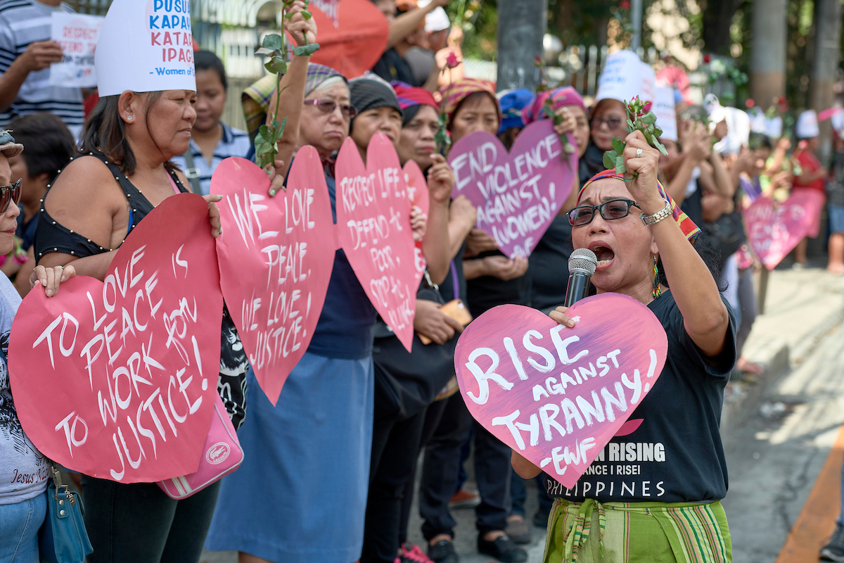 The organization Rise Up for Life and for Rights, led by United Methodist deaconess Norma P. Dollaga, holds a demonstration advocating for human rights in the Philippines on Valentine’s Day 2019. Dollaga, who has championed the rights of poor and marginalized persons in the Philippines for four decades, has been named the 2024 recipient of the World Methodist Council’s prestigious World Methodist Peace Award. File photo by Paul Jeffrey.  