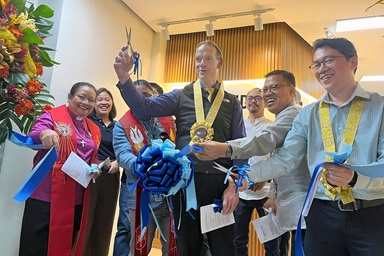 Dan Krause (center), top executive of United Methodist Communications, leads the ribbon-cutting ceremony for the dedication of the new UMC TV Studios in the Philippines on Nov. 15 in Manila, Philippines. He is joined by (front row from left) Manila Area Bishop Ruby-Nell M. Estrella, Baguio Area Bishop Rodel M. Acdal, Davao Area Bishop Israel M. Painit, and Danny Mai, United Methodist Communications’ chief operating officer. Photo by Gladys P. Mangiduyos, UM News. Dan Krause (center), top executive of United Methodist Communications, leads the ribbon-cutting ceremony for the dedication of the new UMC TV Studios in the Philippines on Nov. 15 in Manila, Philippines. He is joined by (front row from left) Manila Area Bishop Ruby-Nell M. Estrella, Baguio Area Bishop Rodel M. Acdal, Davao Area Bishop Israel M. Painit, and Danny Mai, United Methodist Communications’ chief operating officer. Photo by Gladys P. Mangiduyos, UM News.