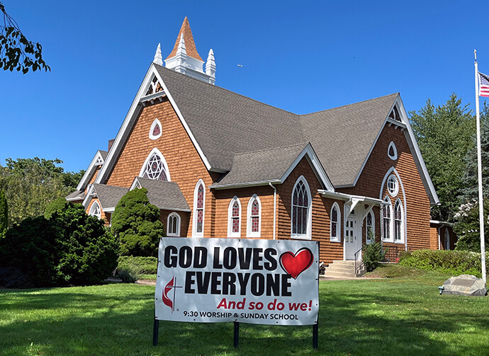 A sign at Hamptons United Methodist Church in Southampton, N.Y., provides a message of love 24-7, 365 days a year to contrast local messages of bigotry and hate. Photo courtesy of the Rev. Joanne Utley, Hamptons United Methodist Church.