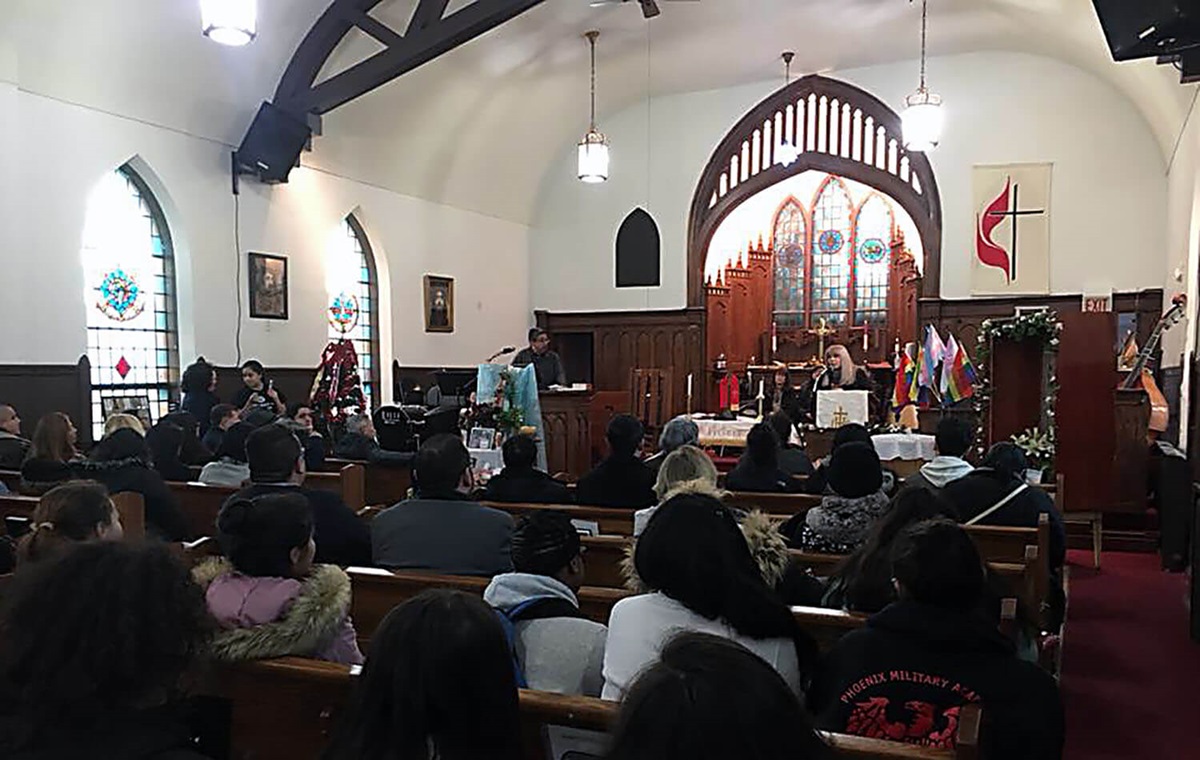 As igrejas Metodistas Unidas Lincoln e Adalberto partilham o mesmo santuário, que foi vandalizado em diversas ocasiões e está a ser assombrado, segundo testemunhas, por desconhecidos que fotografam e registam as instalações com o objectivo de intimidar através da Internet. Foto de arquivo cortesia da Igreja Metodista Unida Lincoln.