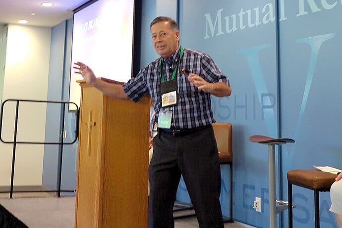 Willie Berman, director of Manos Juntas Mexico (Hands Together Mexico), talks about United Methodist Volunteers in Mission teams coming into Mexico. Photo by Heather Hahn, UM News.