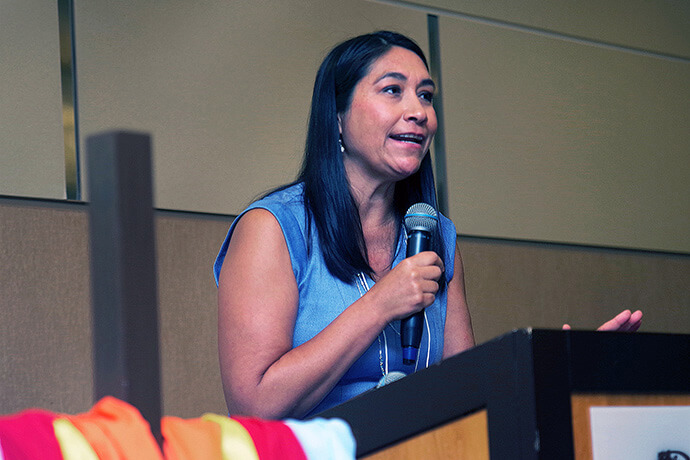Attorney Alba Jaramillo, co-executive director of the Immigration Law and Justice Network, leads a workshop on “The Immigration Landscape and the Need to Reframe the Narrative." Photo by the Rev. Gustavo Vasquez, UM News.