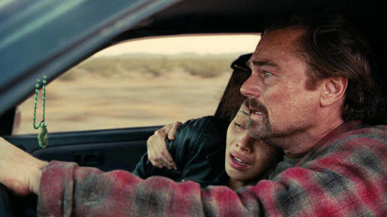 영화 <원 배틀 에프터 어나더(One Battle After Another)>의 한 장면. 사진 출처, The Movie Database.