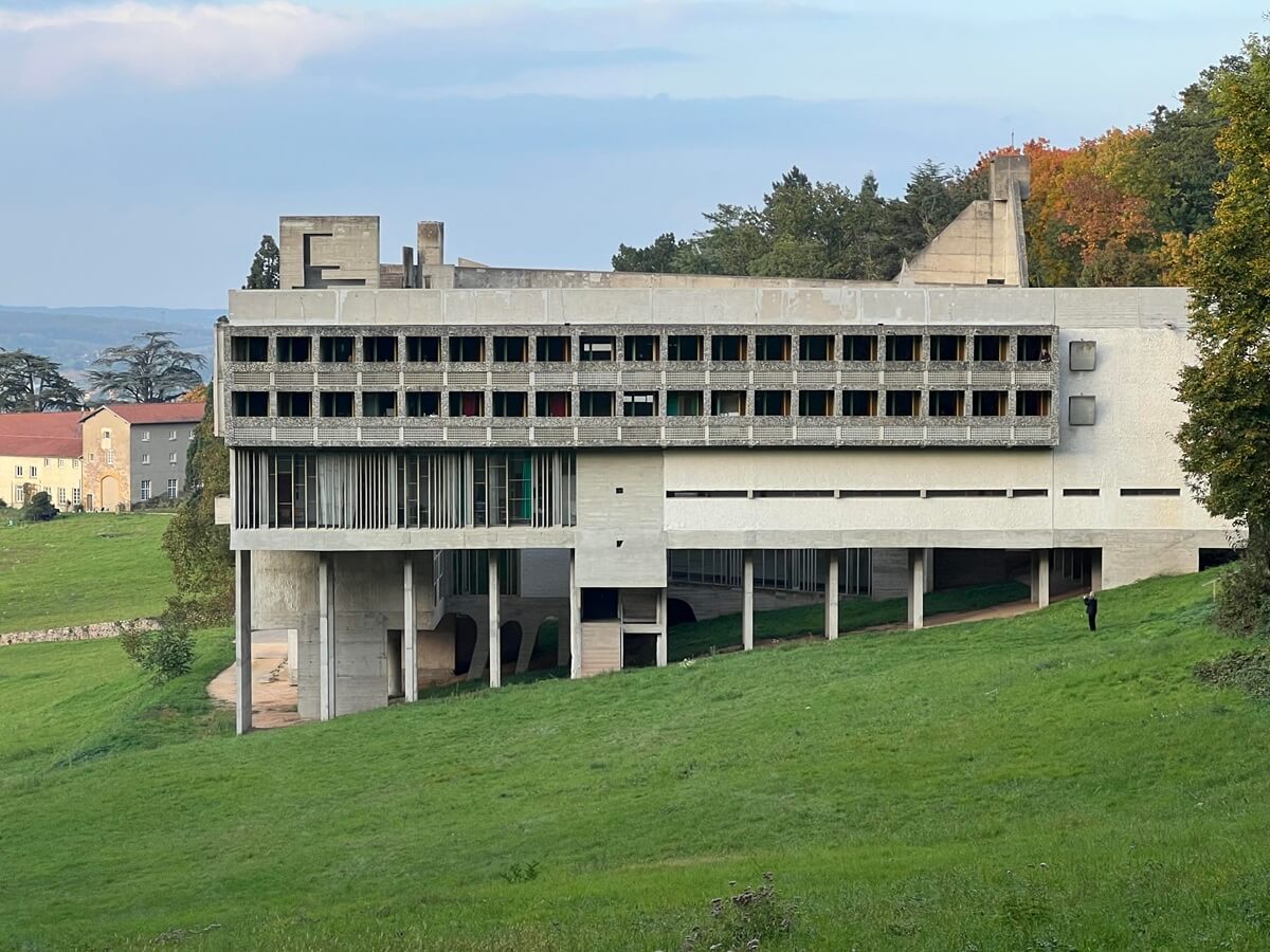 라투레트(La Tourette) 수도원 전경. 사진 제공, 이형규 목사.