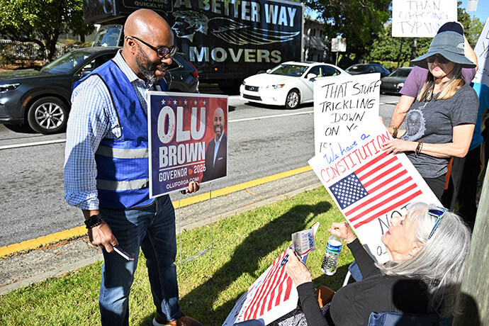 Georgians greet gubernatorial candidate Olu Brown as he campaigns to become the Democratic nominee to lead Georgia. Photo courtesy of the Olu Brown campaign.