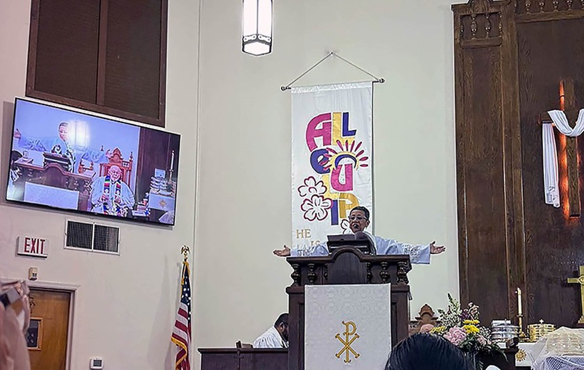 La Revda. Nohemí Ramírez da la bienvenida durante el culto aniversario, celebrado el 3 de mayo de 2026. Ramírez es pastora de la IMU La Trinidad desde 2025. Foto cortesía de la IMU La Trinidad.